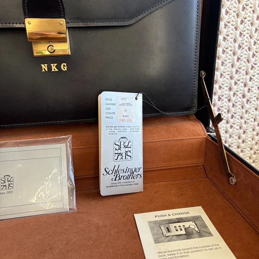 VTG Schlesinger Brothers Black Saddle Leather‎ Briefcase Attaché RARE Sz 18 NWT